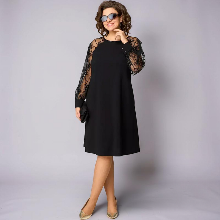Natalia - Elegancka czarna sukienka z koronkowymi rękawami